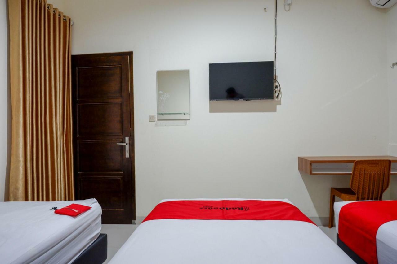 Reddoorz Near Living Plaza Purwokerto Hotel Kültér fotó
